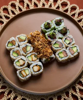 COTE SUSHI VILLAGE FOOD 