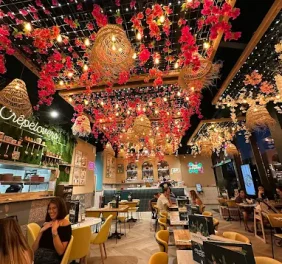 Crêpe Touch Food Village