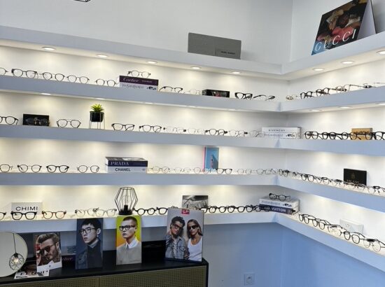 J&J Optical Plazza 